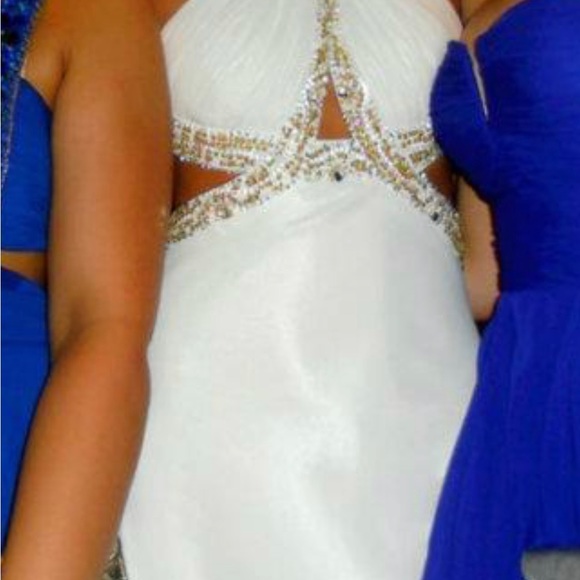 Greek Style gown - Picture 2 of 2